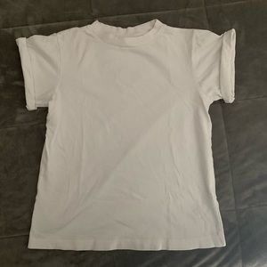 white t shirt